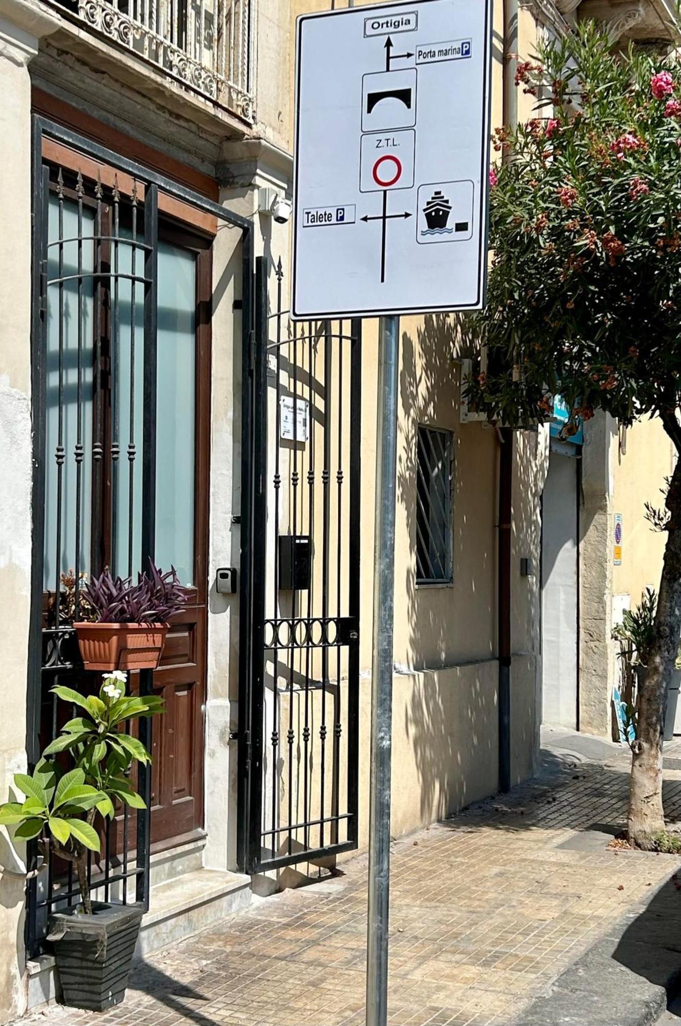 Ferienwohnung Ortigia Loft Via Malta, 22 Syrakus Exterior foto